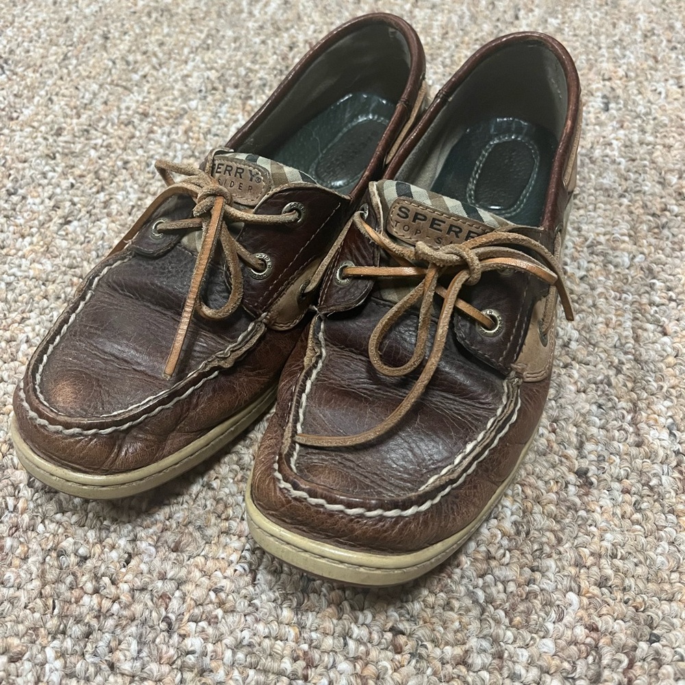 Sperry shoes